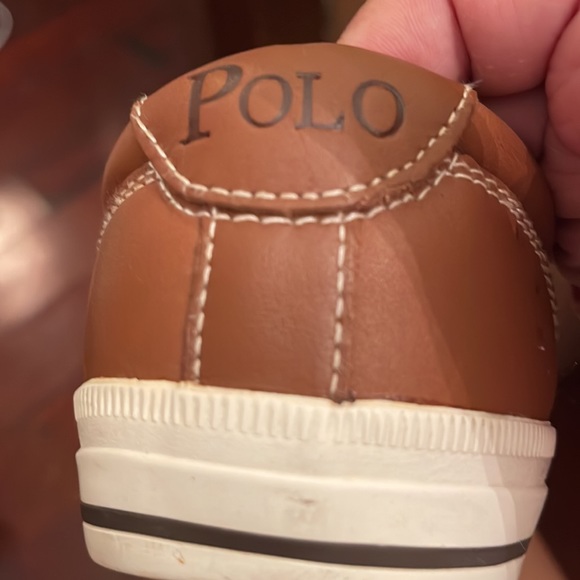 Polo by Ralph Lauren brown leather textured. Pre owned some flaws. - Picture 9 of 11